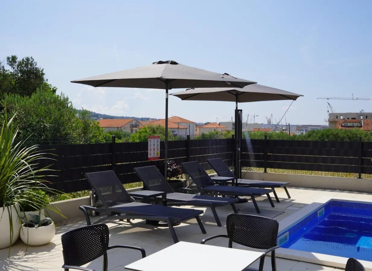 Blue Shell Trogir Apartment Croatia