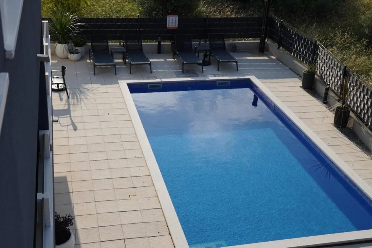 Blue Shell Trogir Apartment 0*,