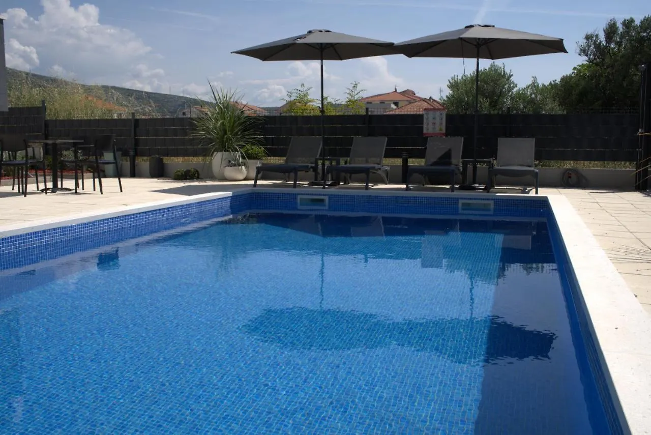Blue Shell Trogir Apartment