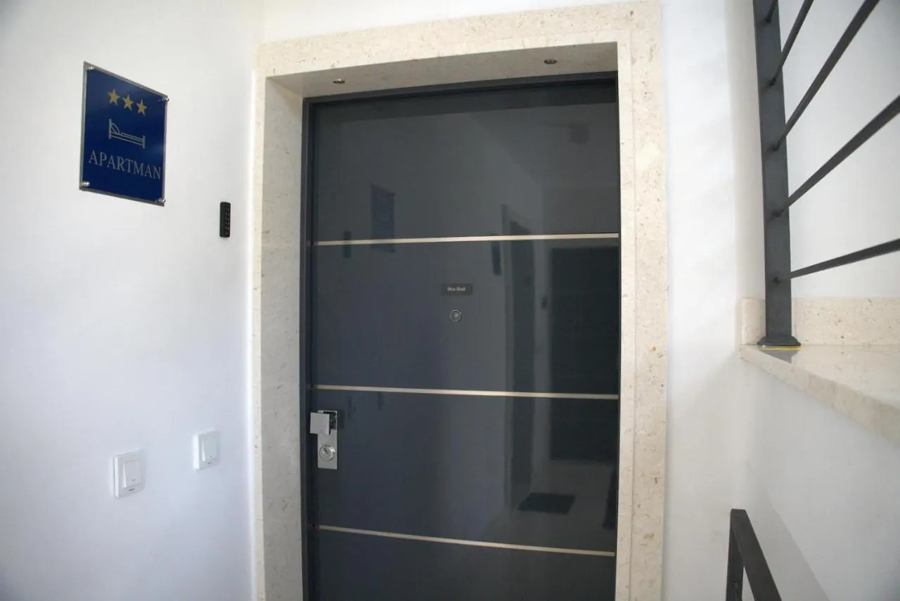Blue Shell Trogir Apartment Croatia